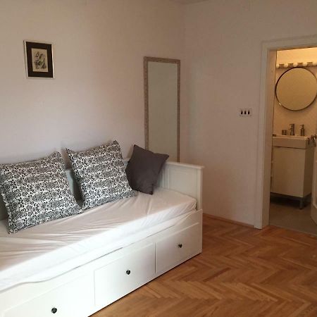 Apartments Papalinna 2 By Moro Krk Town Εξωτερικό φωτογραφία